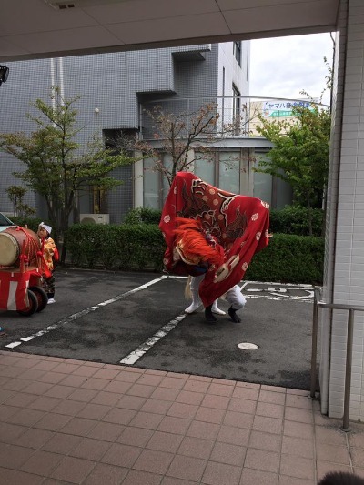 14642296_10856937248