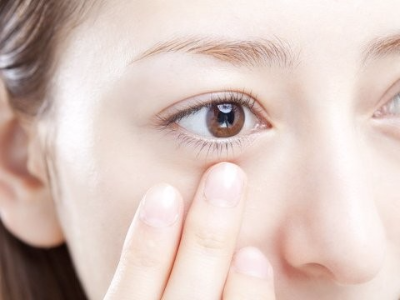 丸亀 善通寺  目に異物 ゴミ 虫 鉄粉